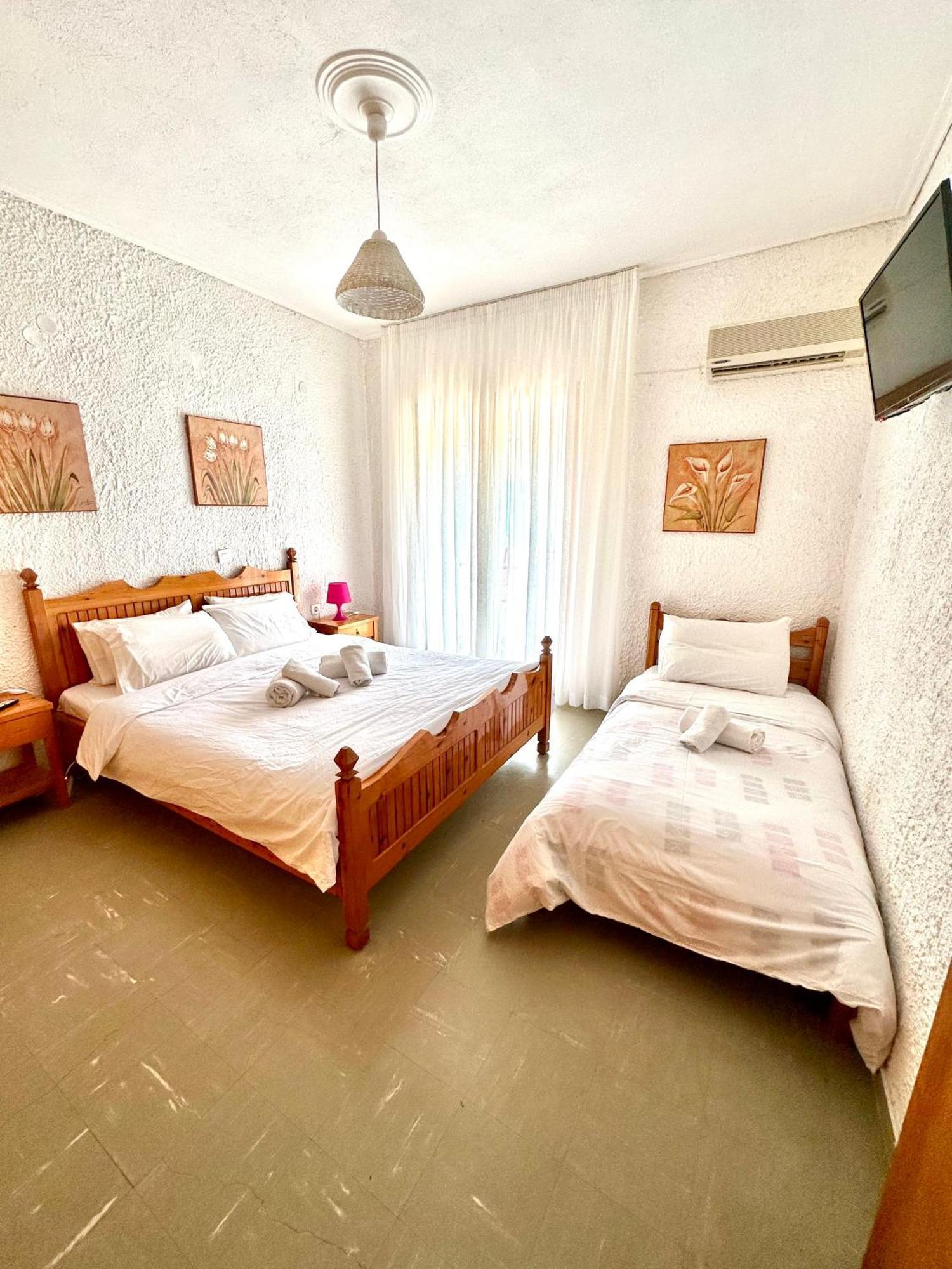 Katerina Apartments Néos Pírgos Szoba fotó