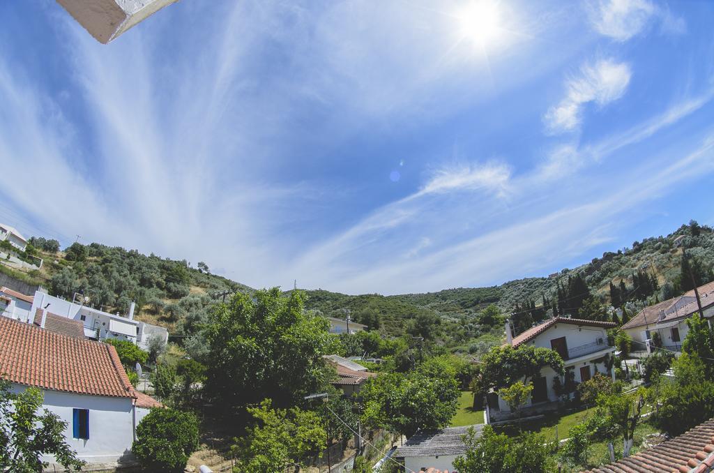 Katerina Apartments Néos Pírgos Kültér fotó