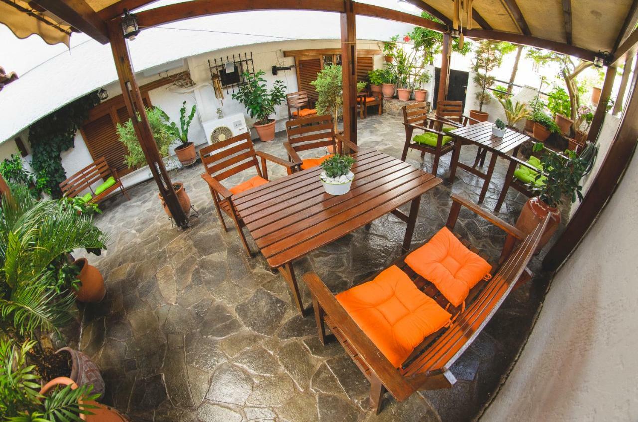 Katerina Apartments Néos Pírgos Kültér fotó