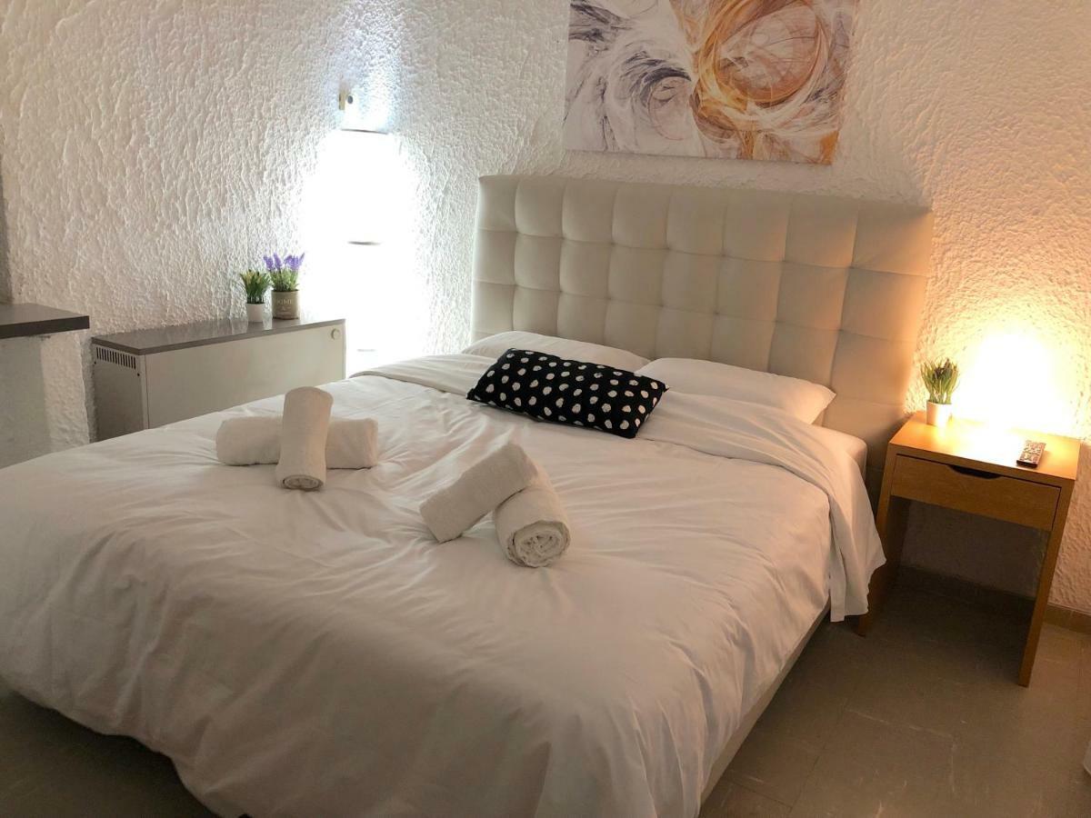 Katerina Apartments Néos Pírgos Kültér fotó